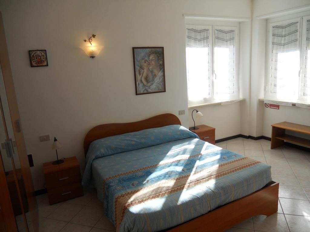 B&B Home Sweet Home Diano Marina Ruang foto