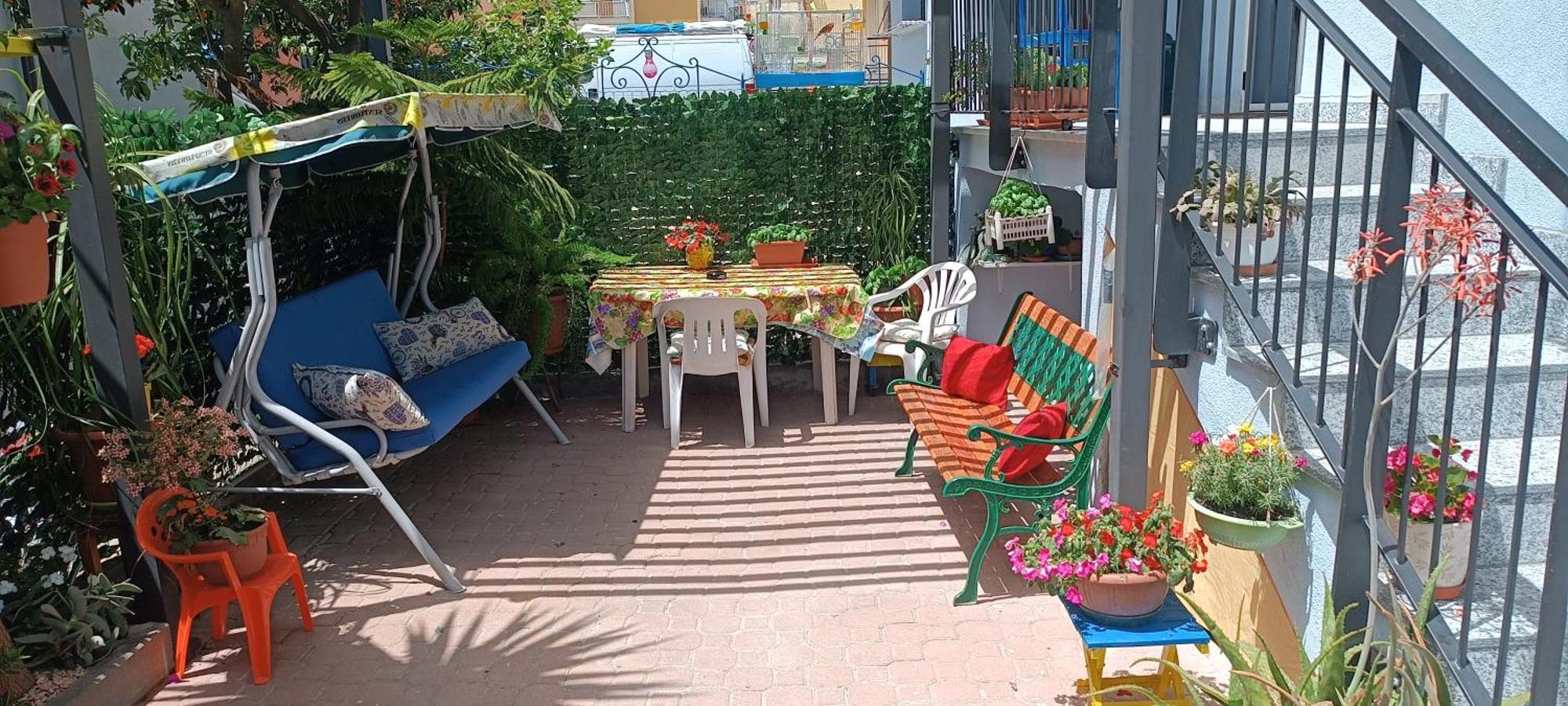 B&B Home Sweet Home Diano Marina Bagian luar foto