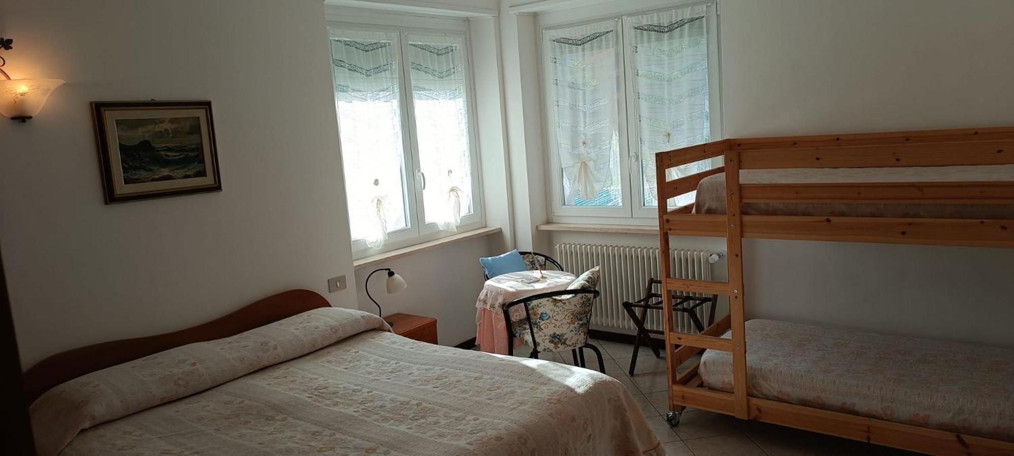 B&B Home Sweet Home Diano Marina Bagian luar foto