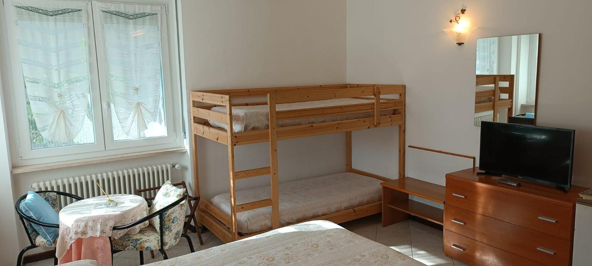 B&B Home Sweet Home Diano Marina Bagian luar foto