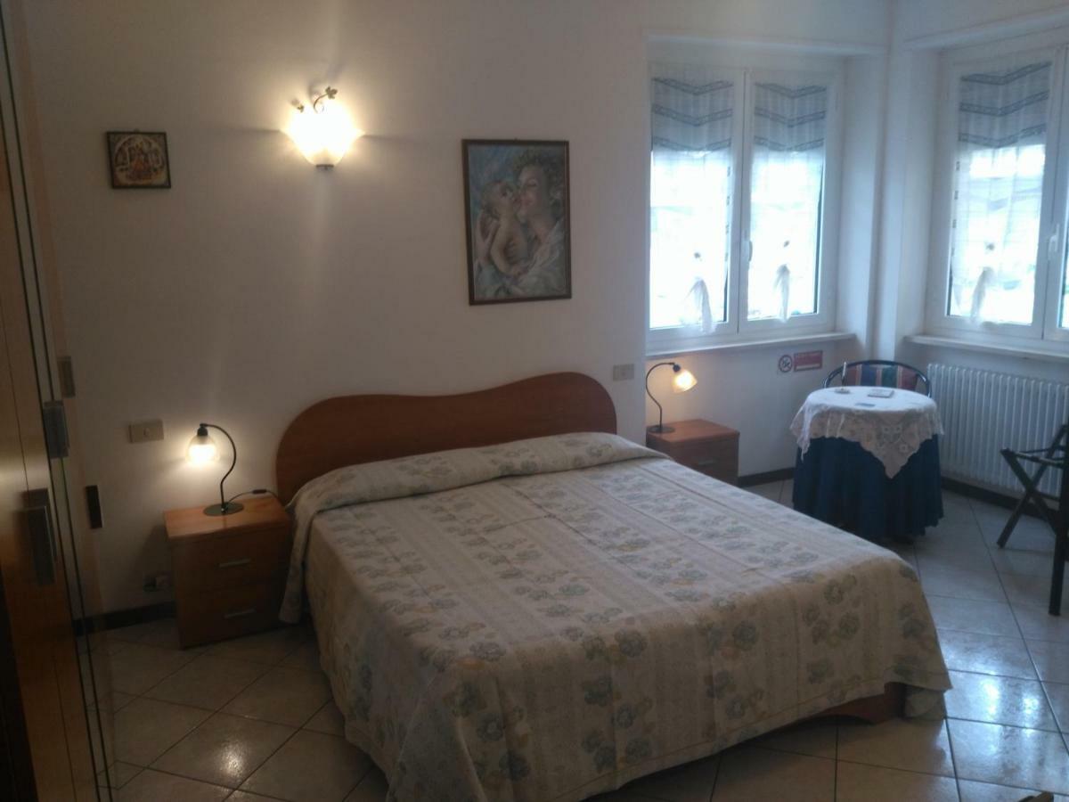 B&B Home Sweet Home Diano Marina Bagian luar foto